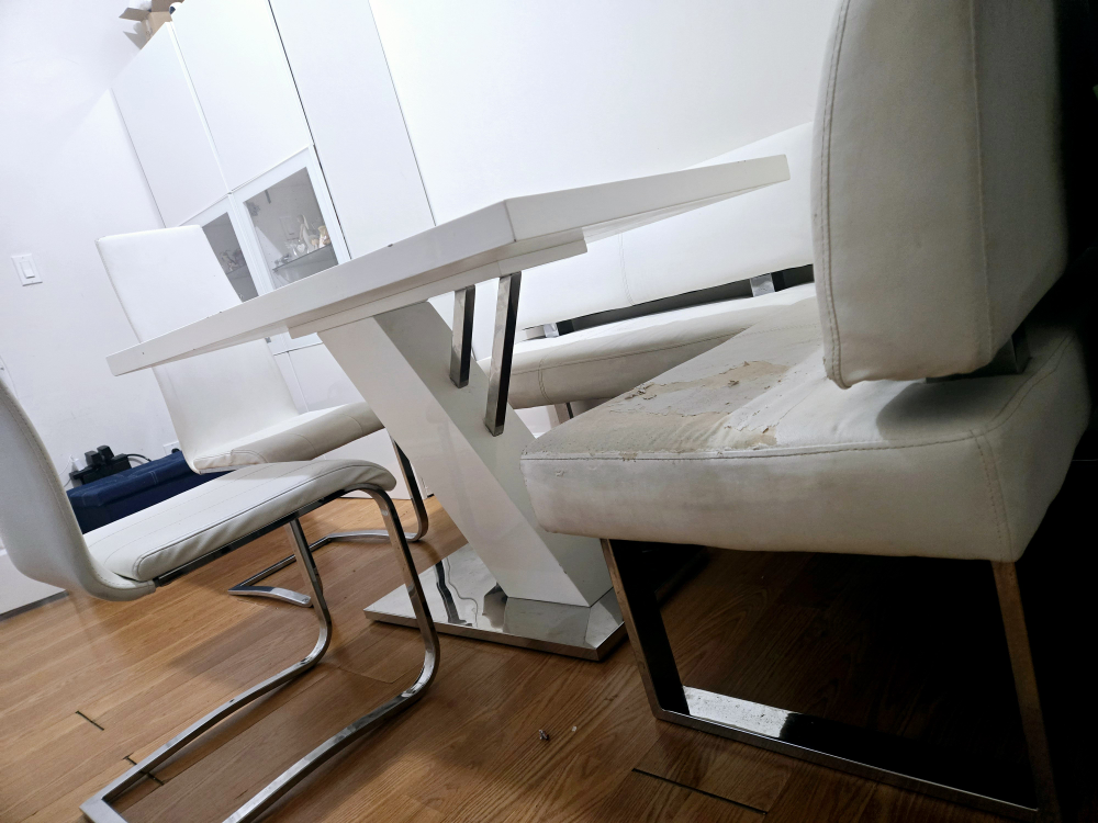 White Modern italian Dining Set with Bench and 2 chairs - photo 3