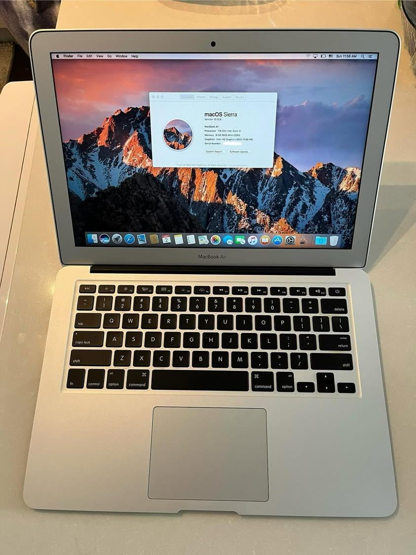 MacBook Air 13.3-inch