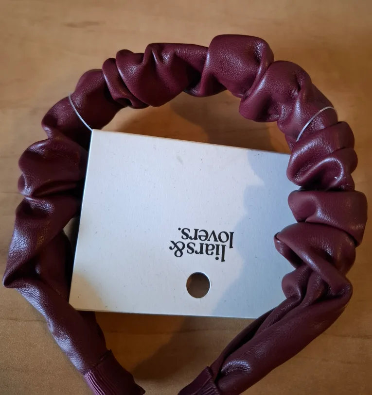 Headband thumbnail