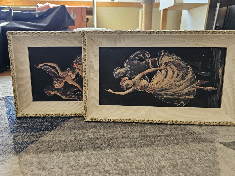 Pair of Vintage Ballet Dancer Prints - photo 3