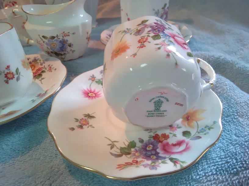 Royal Crown Derby Coffee Pot Set "Derby Posies image indicator(5)