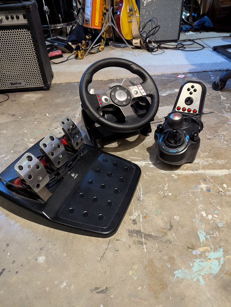 Logitech G27 PC steering wheel
