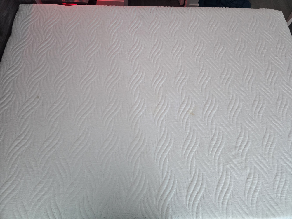 ASHLEY Bedframe and Matress for Sale - photo 4