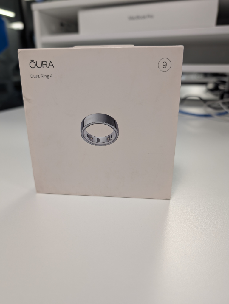 NEW Oura Ring Gen 4 - Size 9 - Silver