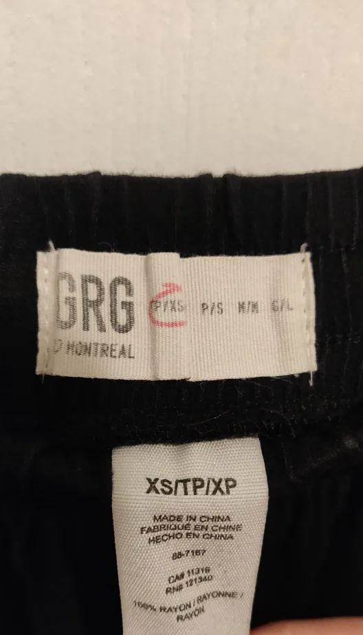 Garage Black High-Low Skirt - Size XS image indicator(2)