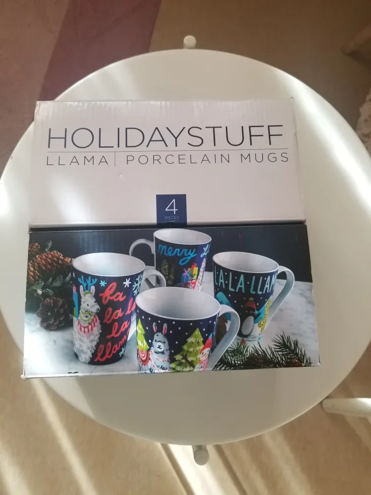 Holiday Llama Porcelain Mugs - Set of 4 image indicator(2)