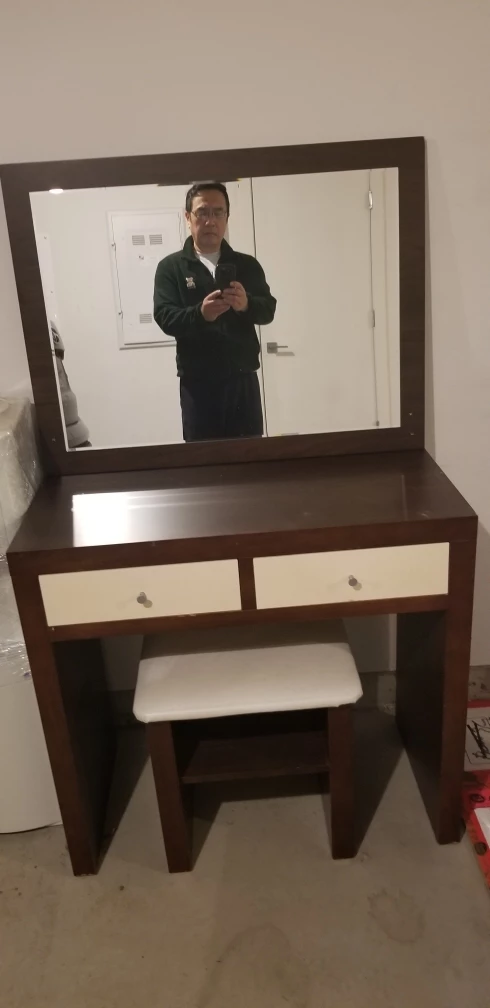 Vanity Set with Mirror and Stool - photo 2