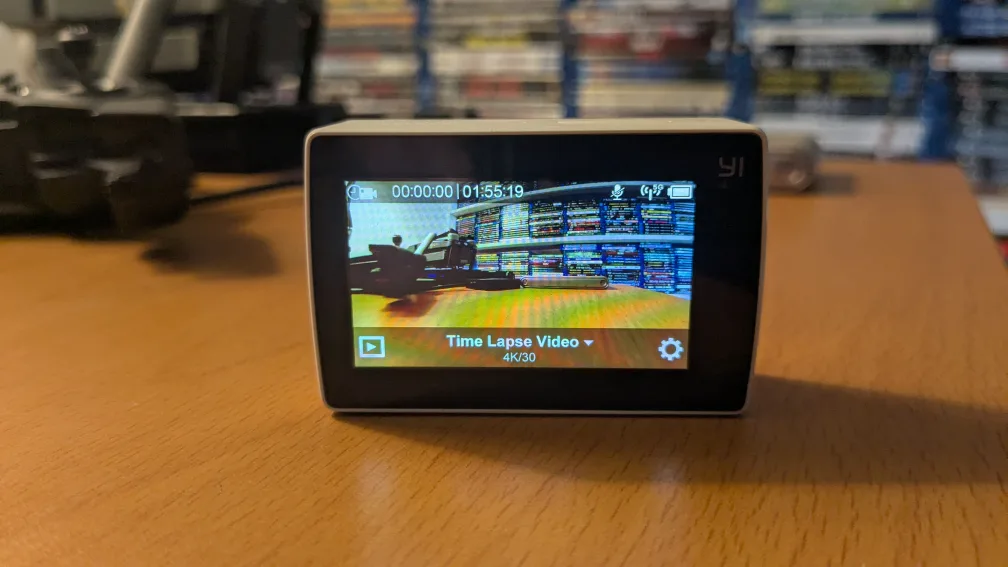 4K Action Camera with waterproof case. image indicator(4)