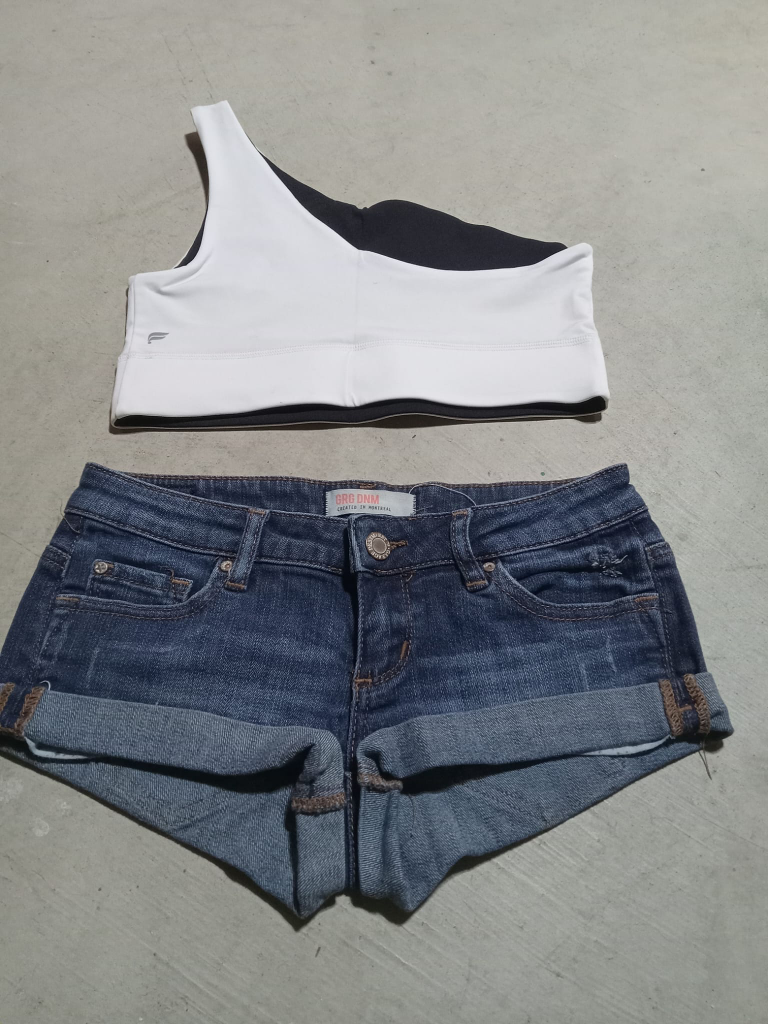 Women's Clothing - photo 4