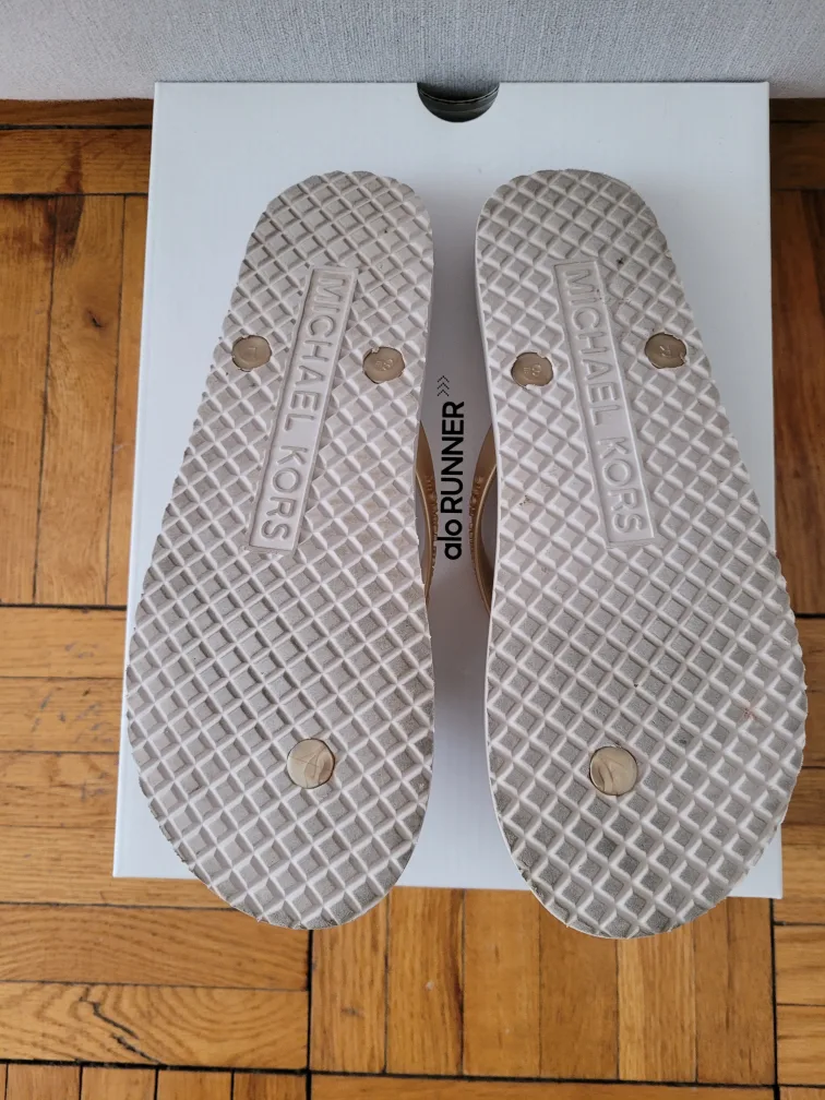Michael Kors Gold Flip Flops 8 image indicator(3)