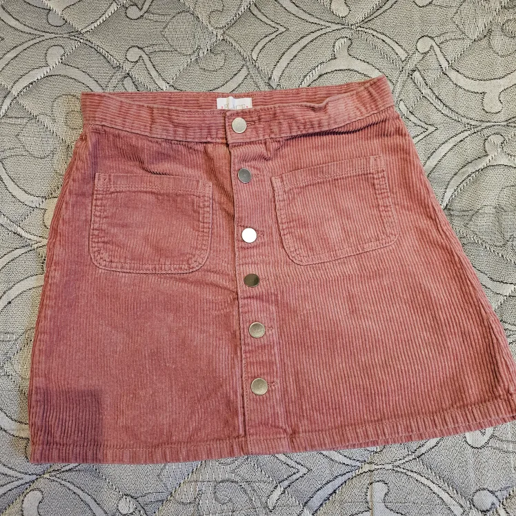 Place Size 12 Dusty Rose Corduroy Mini Skirt image indicator(2)