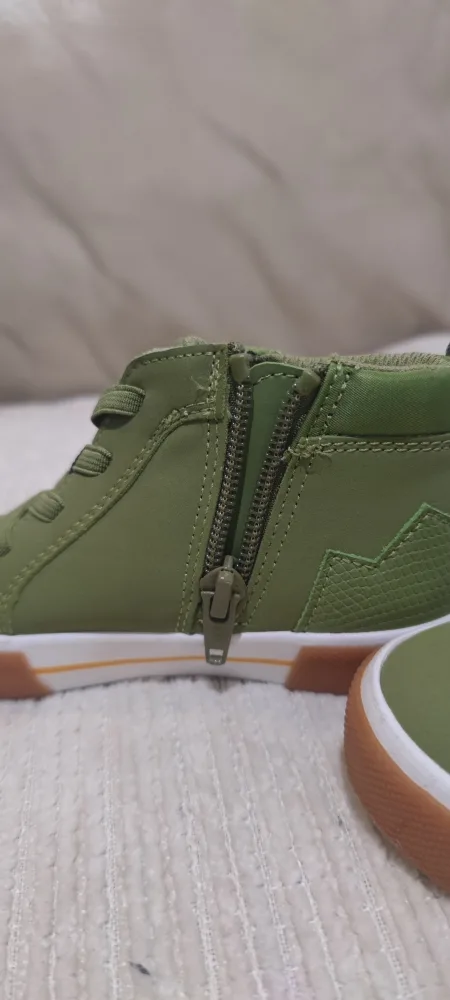 Cat & Jack Olive Green Toddler High-Top Sneakers - Size 8 image indicator(3)