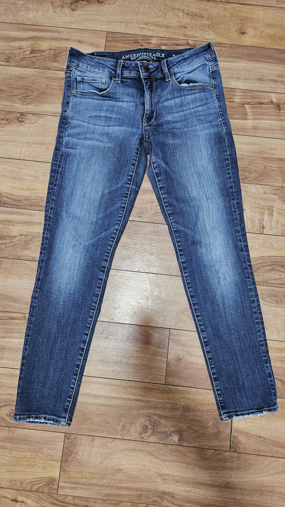 American Eagle Outfitters Super Stretch Jeans