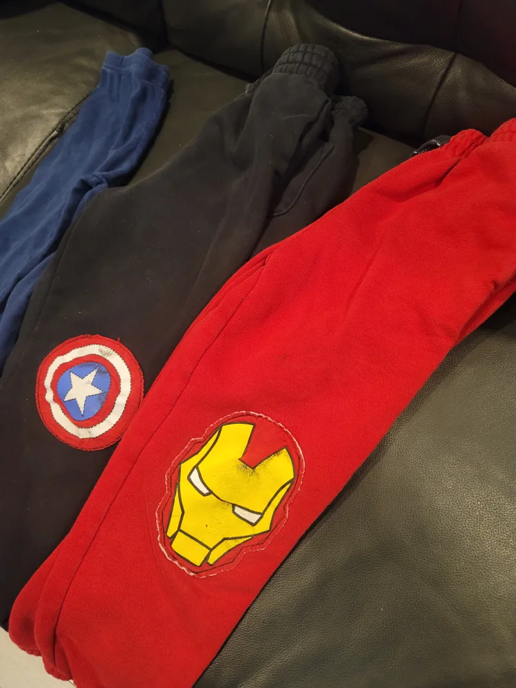 4T Boys' Bundle - T-Shirts, Sweater, Pants & More! image indicator(7)