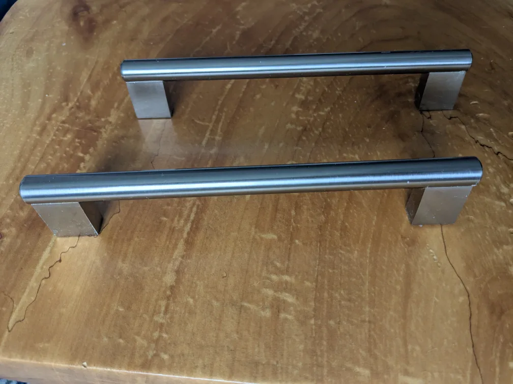 Pair of Richelieu Cabinet Pulls Brushed Nickel image indicator(4)