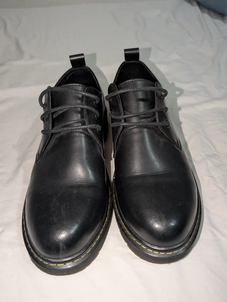 Men's Caliber Black Leather Oxfords, Size 42 thumbnail