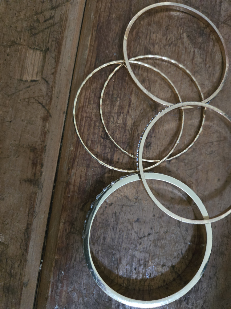 Gold Tone Bangles Set of 5 - photo 2