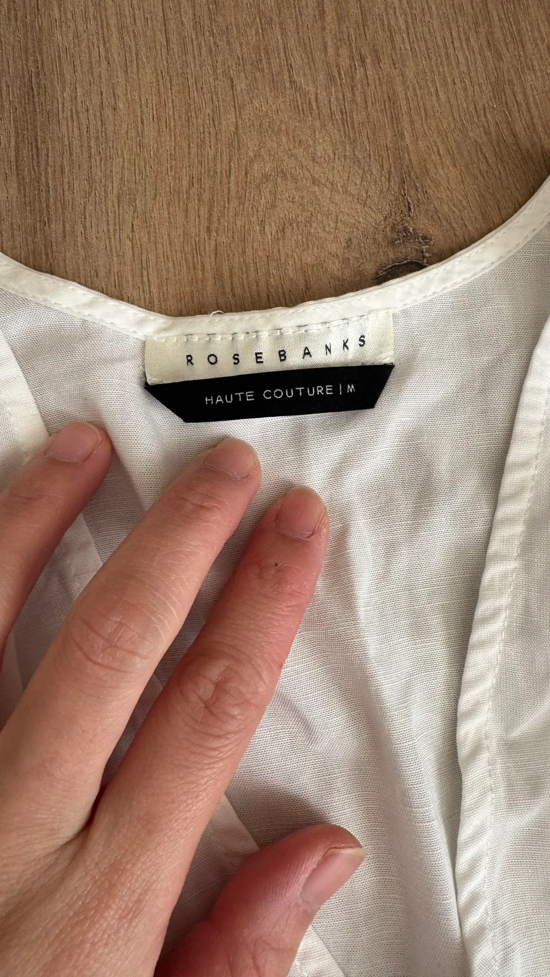 Rosebanks white pleated loose dress image indicator(6)