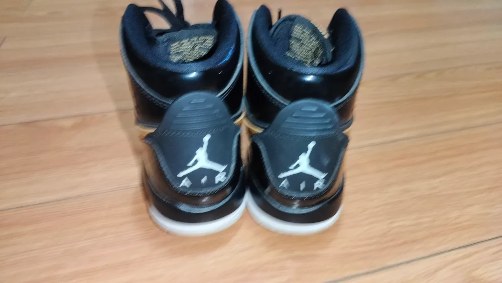 kids/ youths Nike Air Jordan Legacy 312 image indicator(5)