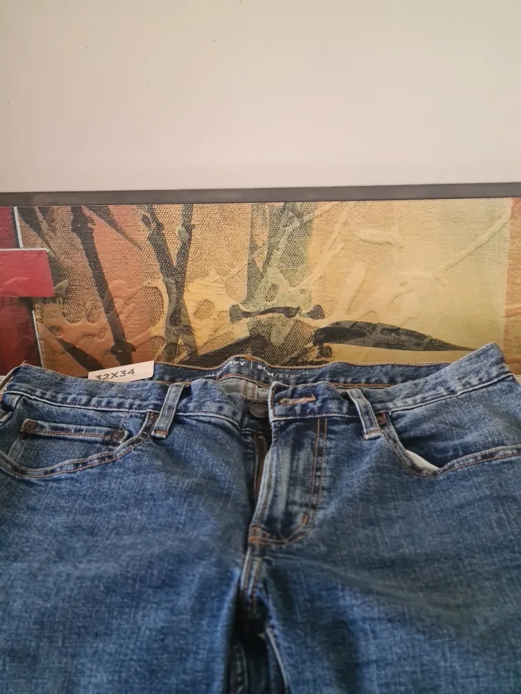 Old Navy Men's Slim Fit Jeans - Size 32x34 image indicator(8)