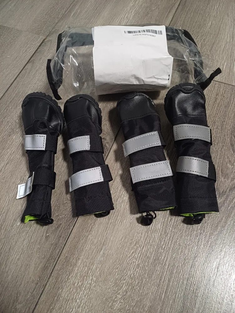 Set of Four Dog Boots - Black with Reflective Straps image indicator(7)
