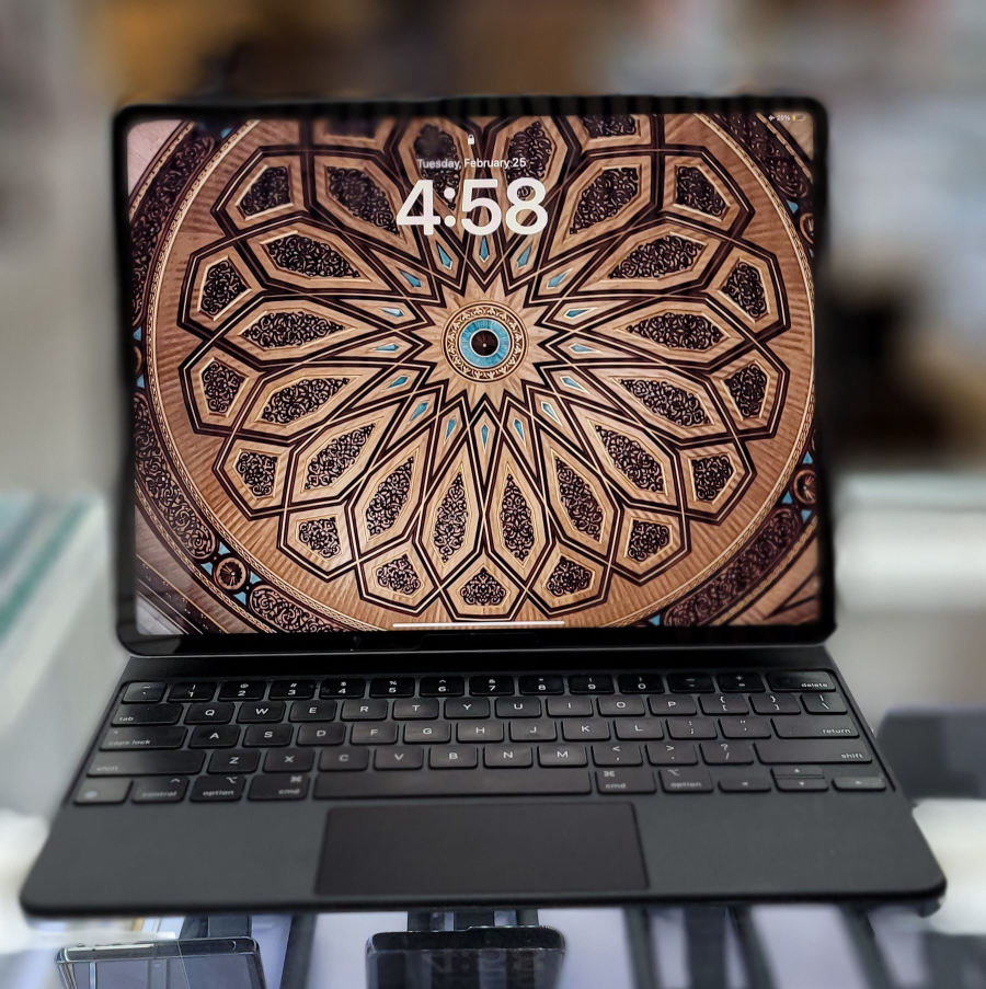 Like-New iPad Pro 12.9" (5th Gen) - 1TB, Cellular + Wi-Fi.