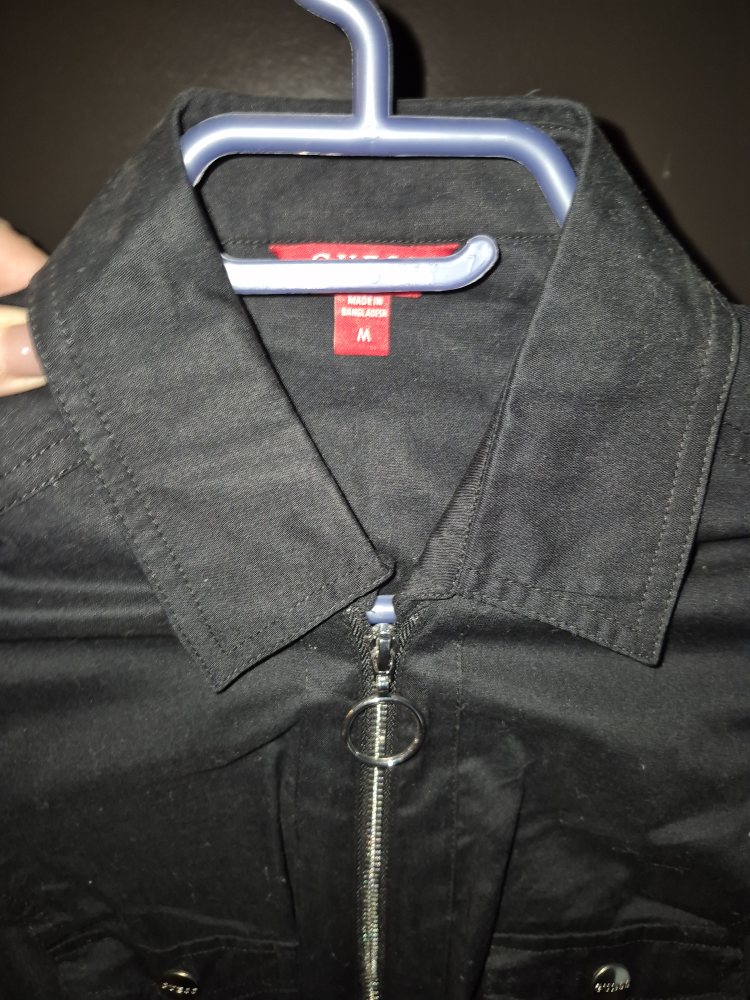 Women's black short sleeve zip up shirt - never worn - photo 2
