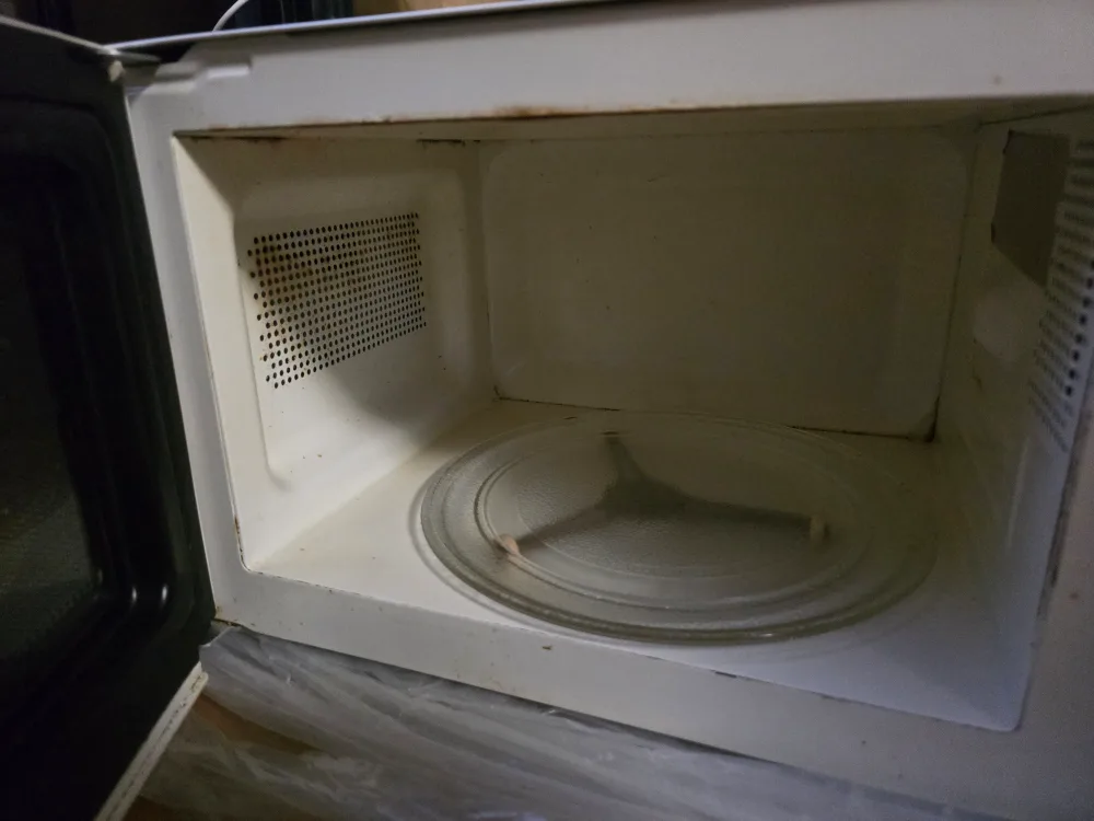 Danby Designer Microwave - Used image indicator(4)