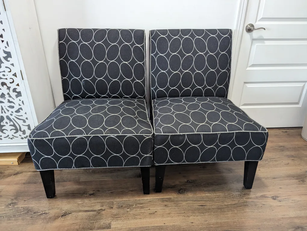 Modern Accent Chair - Black and White Pattern, 1 left image indicator(3)