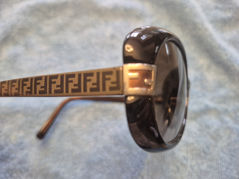Fendy Designer Sunglasses - photo 2