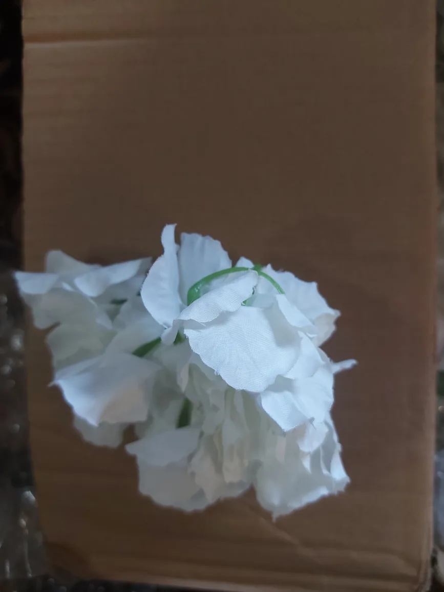 Artificial White Rose Flower Wall Decor ( 10 pack in box) image indicator(6)