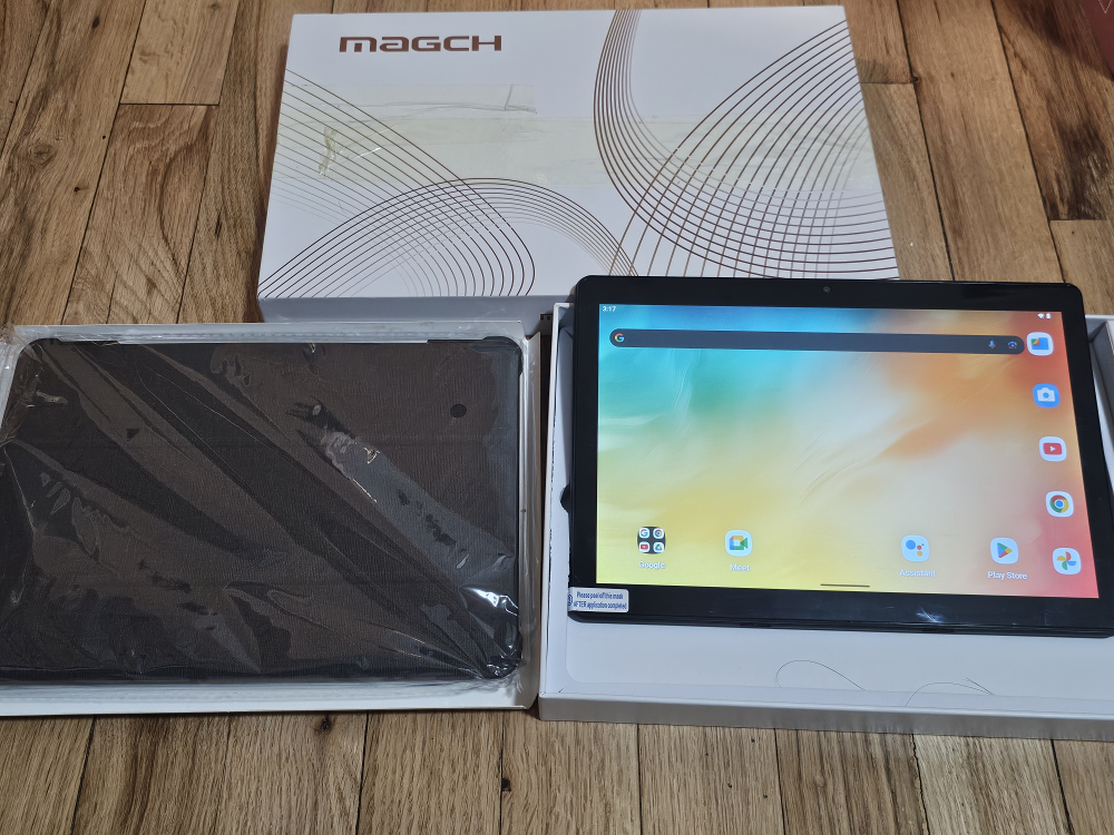 MAGCH T221 10.1 inch Tablet PC with Case