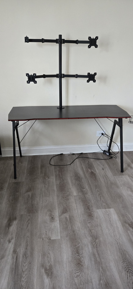 Gaming Desk with Triple Monitor Mount