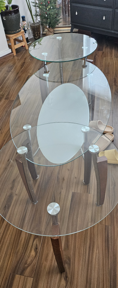Three-tier glass nesting coffee table set