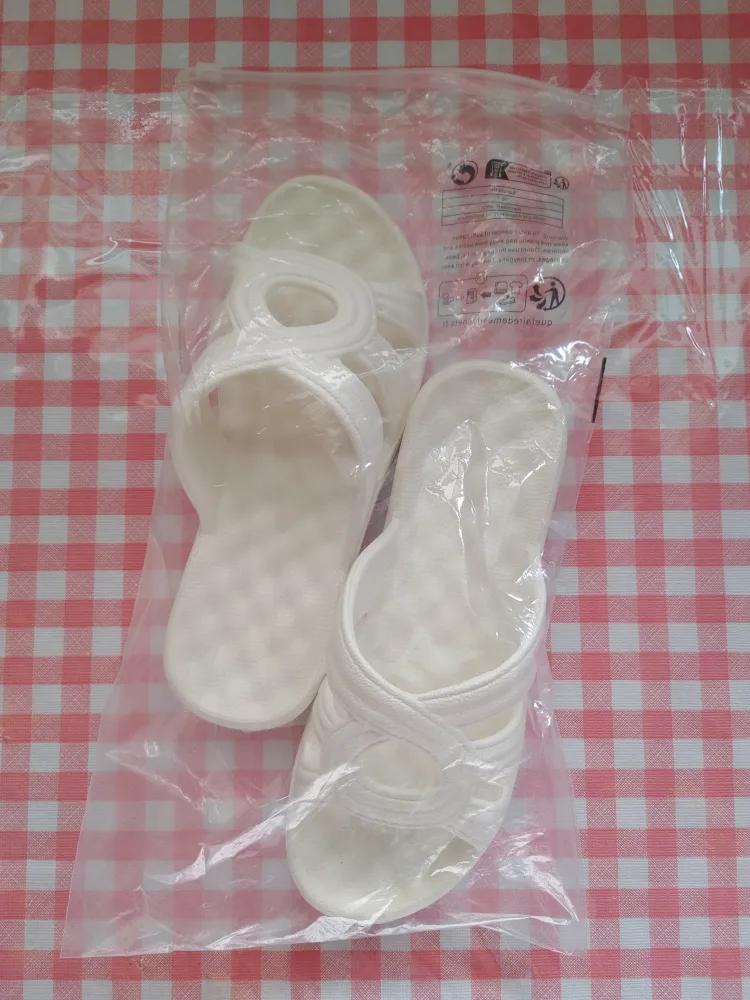 Womens Foam Style Slide Sandals - Size 8 image indicator(7)