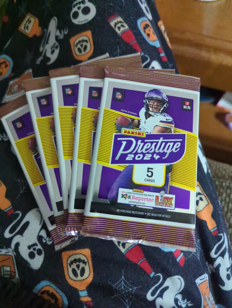 5 Packs of 2024 Panini Prestige NFL Football Cards thumbnail