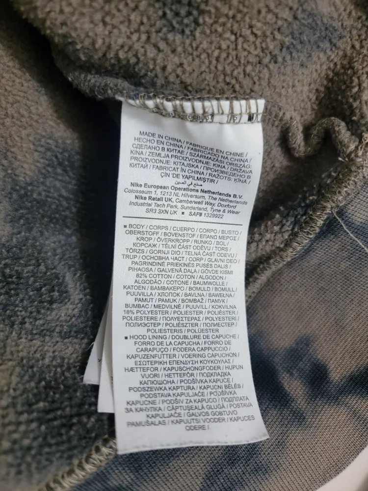 Jordan Brand Tie-Dye Hoodie - Size XL image indicator(4)