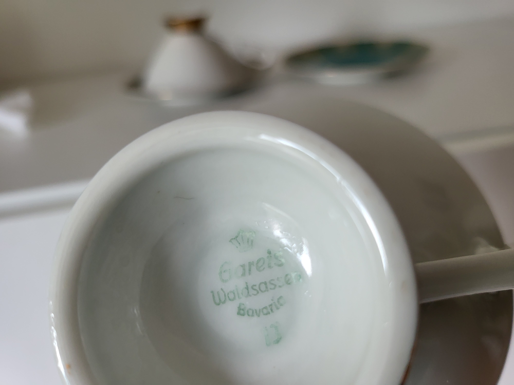 Vintage Goebel Bavaria Teacups and saucers - photo 5