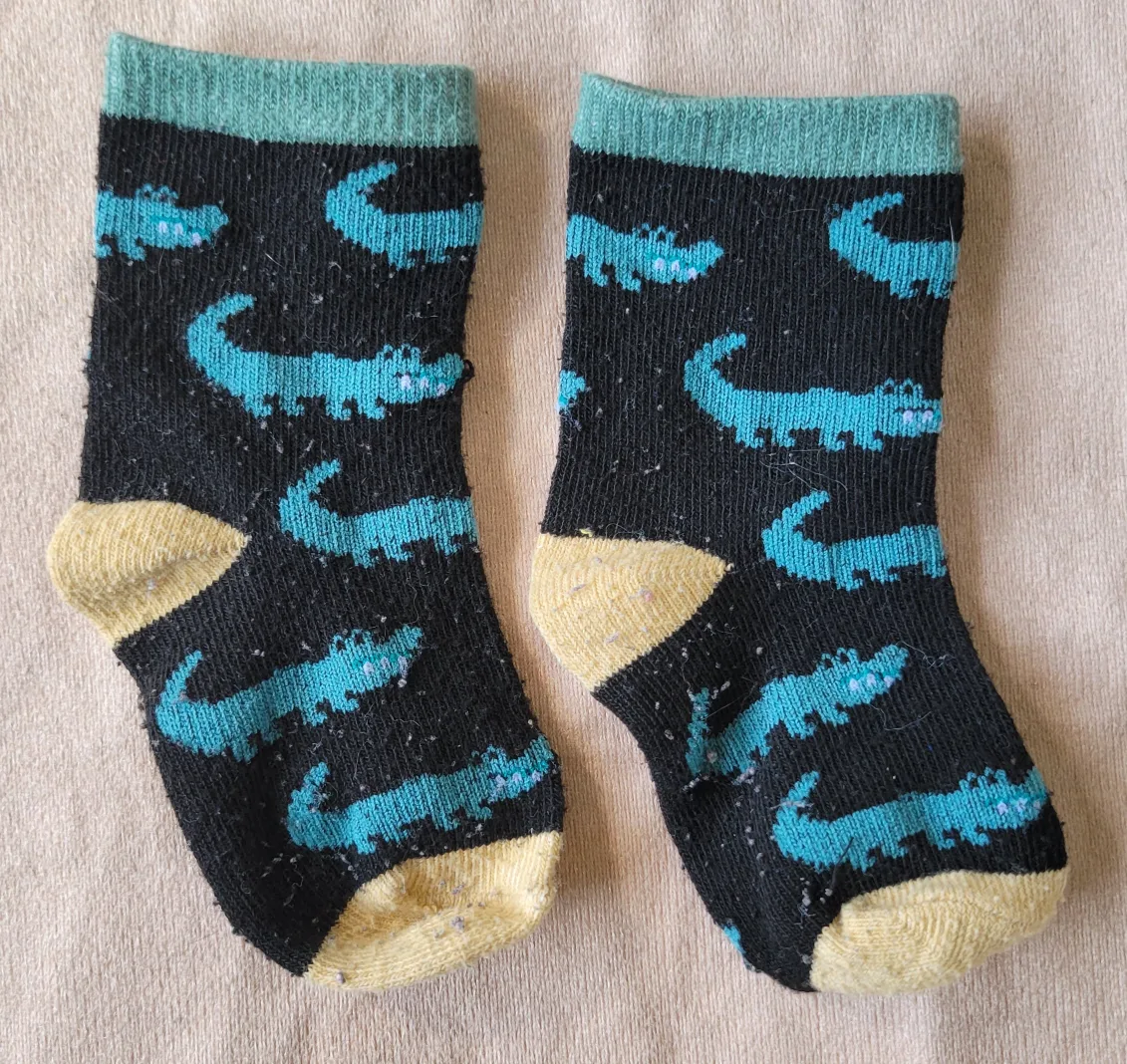 ‼️TOSS ALERT‼️ Bundle - Baby Clothes & Accessories image indicator(3)