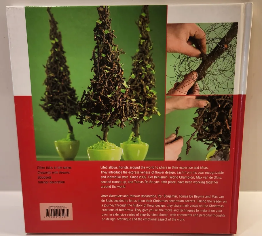 Christmas Creativity with Flowers Book image indicator(2)