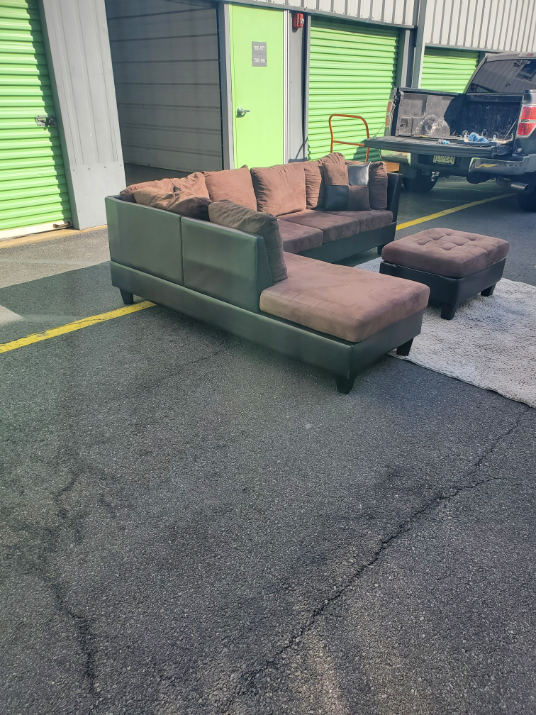 Brown L-Shaped Sectional Sofa with Ottoman - photo 5