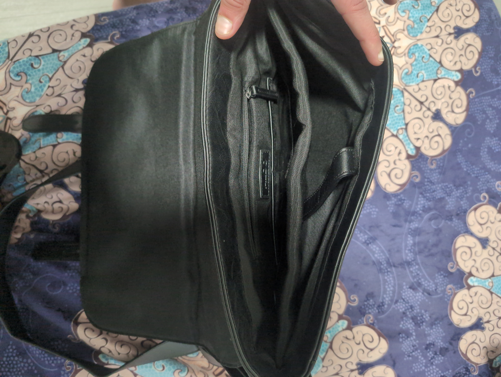 Aldo Black Leather Messenger Bag - photo 3