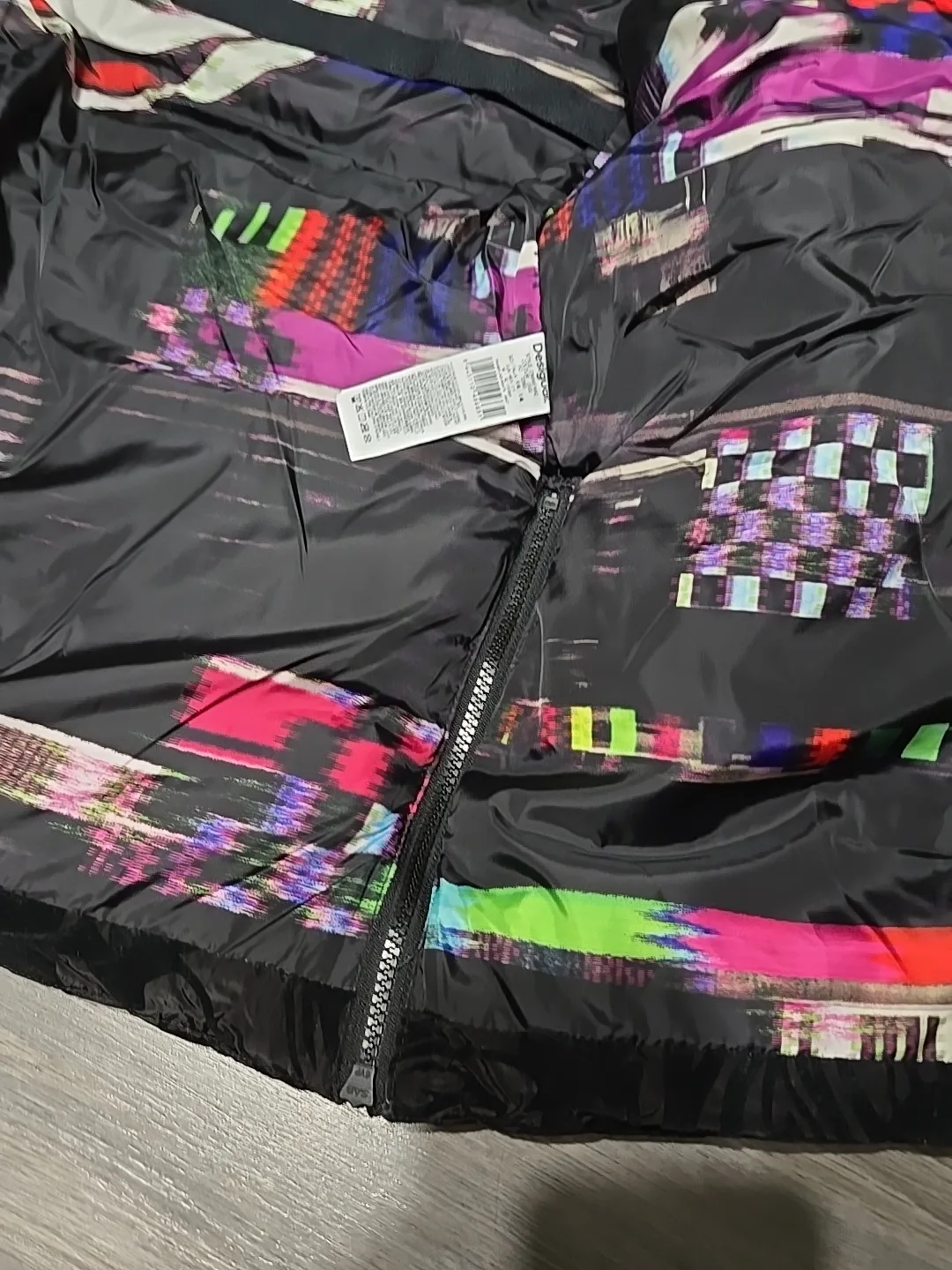 Desigual Mickey Mouse 100th Anniversary Puffer Jacket - Size M image indicator(5)