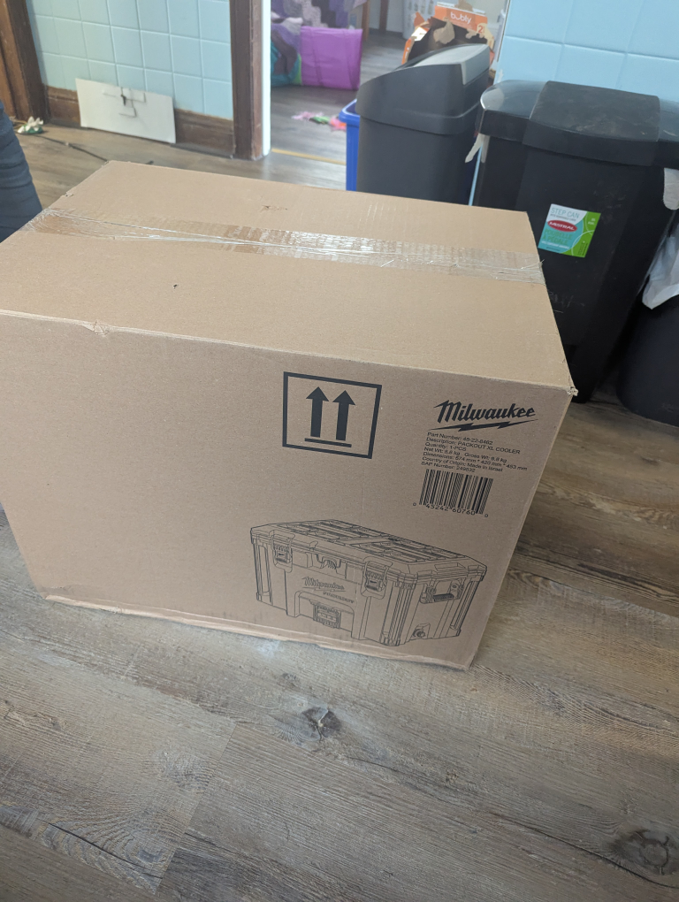Milwaukee Packout XL cool r - photo 5