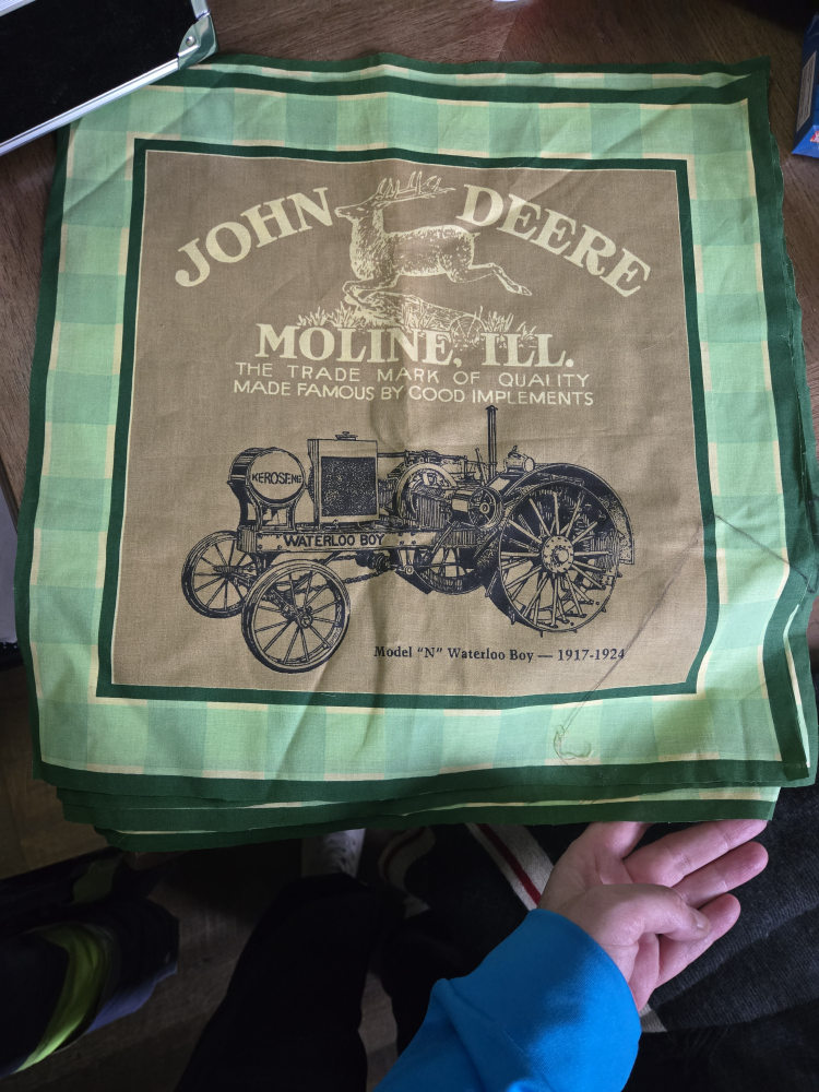 John Deere Fabric Squares - photo 2