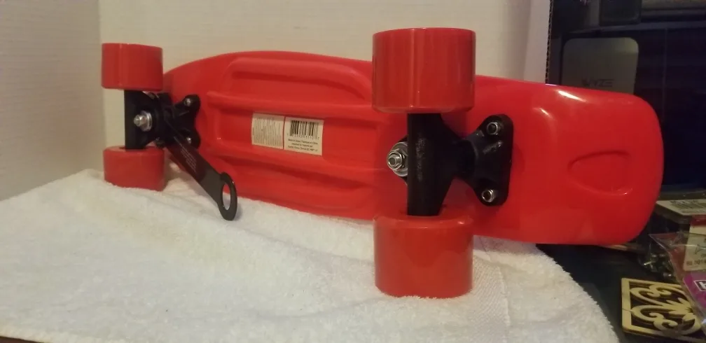 Red Skateboard image indicator(6)