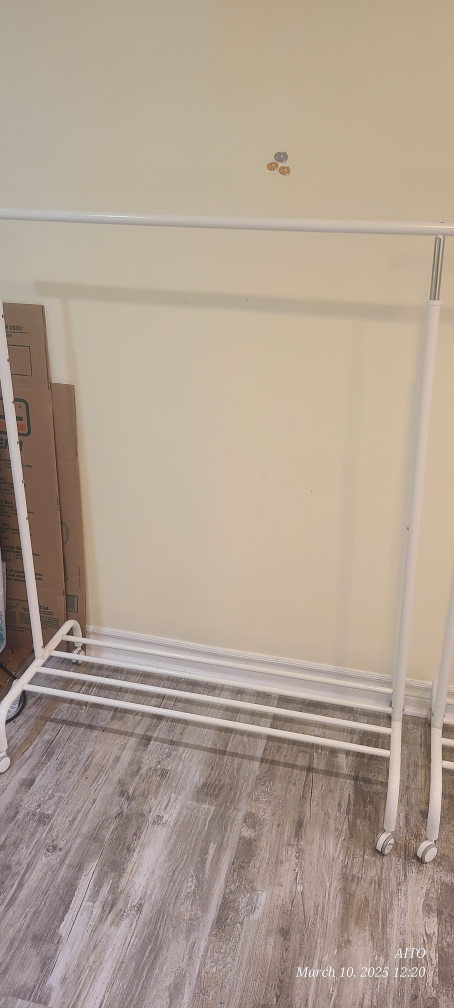 Clothing Racks Set of 2 Adjustable height - photo 3