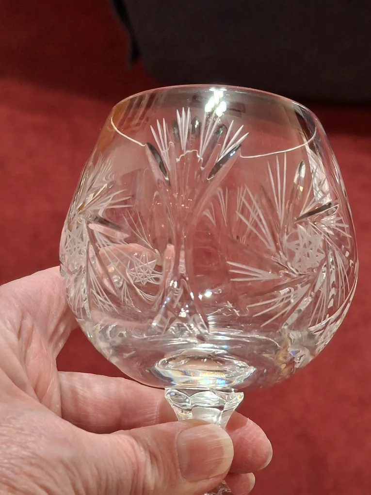 Vintage Crystal Decanter Set with Three Glasses image indicator(4)