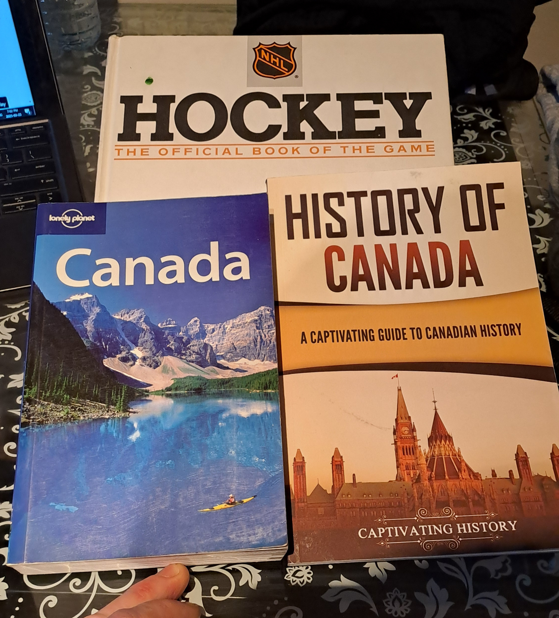 Canada books lot 🇨🇦