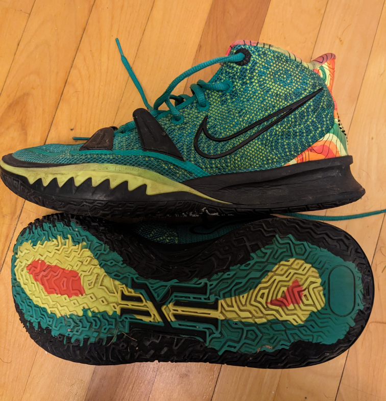 Nike Kyrie 7 weatherman's